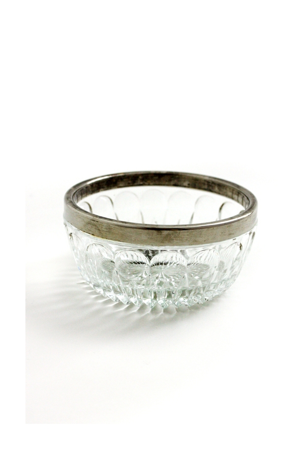 「 葉慈的夢 」復古金屬鑲邊水晶碗